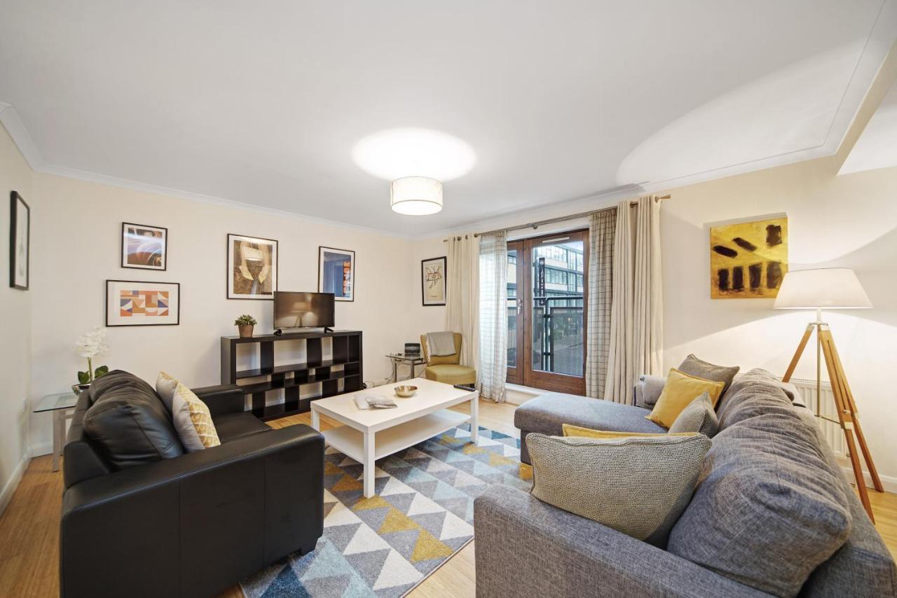2 Bed Chic Apartment Near Shoreditch & Liverpool St Free Wifi & Parking By City Stay Aparts لندن المظهر الخارجي الصورة