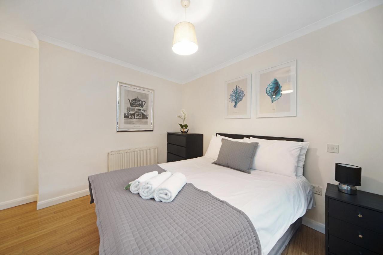 2 Bed Chic Apartment Near Shoreditch & Liverpool St Free Wifi & Parking By City Stay Aparts لندن المظهر الخارجي الصورة